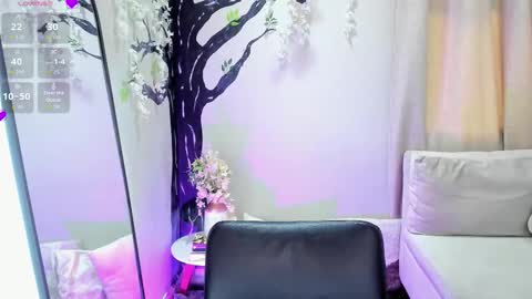      online show from November 27, 12:35 pm