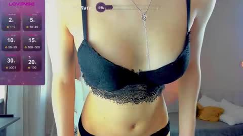 Rene online show from October 28, 4:24 am