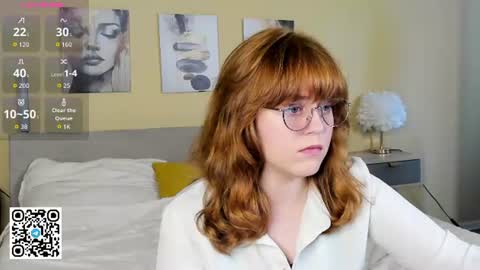 reneefoxy_ online show from July 18, 12:56 am