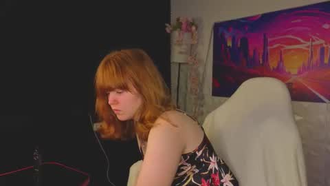 reneefoxy_ online show from June 28, 1:12 am