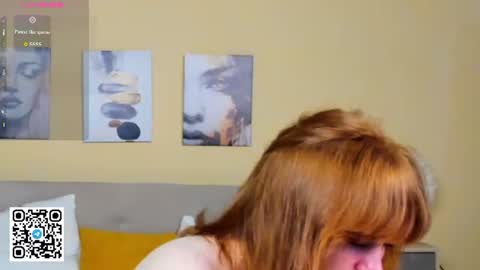 reneefoxy_ online show from July 5, 1:20 am