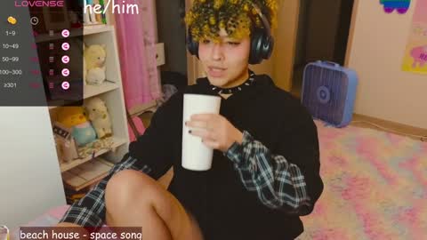 REN online show from December 4, 7:11 am