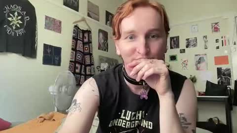 bambi online show from March 20, 4:39 am