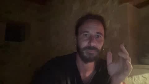 Snapshot of rere3737 chatting on October 24, 7:14 pm rere3737 online show from October 24, 7:14 pm