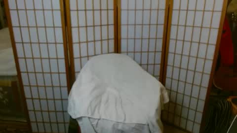 Betsy online show from February 15, 10:11 am