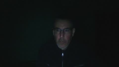 reyes_albert2006 online show from January 15, 9:18 am