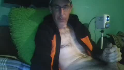 reyes_albert2006 online show from November 30, 12:56 pm