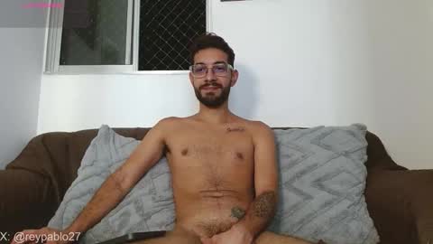 REY PABLO Independent online show from November 22, 2:32 am