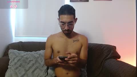 REY PABLO Independent online show from January 6, 8:35 pm