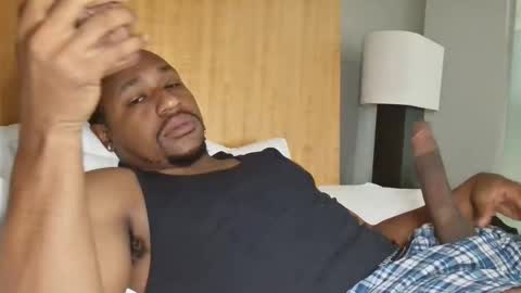 Taye online show from December 18, 12:00 pm