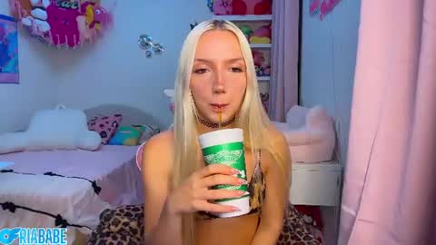 ria  online show from July 23, 2:53 am