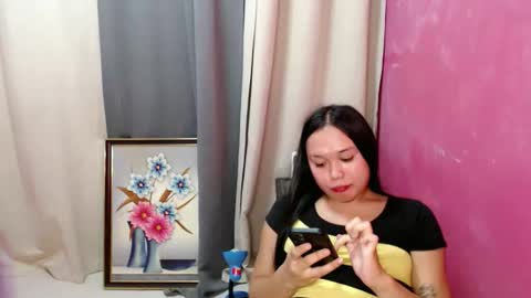 Rica online show from November 12, 1:24 pm