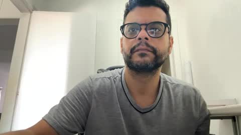 ricamenezes81823326 online show from June 18, 2:33 pm