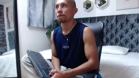 richar_voller online show from November 19, 11:42 am