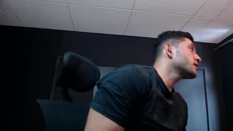 Ricardo online show from November 26, 2:25 pm