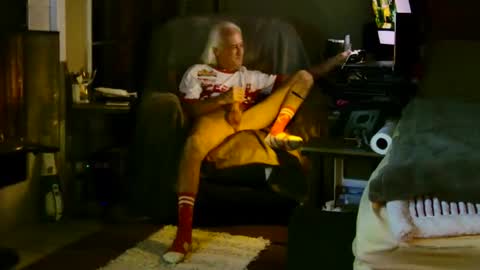 PINK HOLE TWINK online show from November 15, 4:14 am