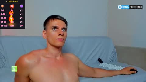 Ricky online show from December 22, 10:33 am