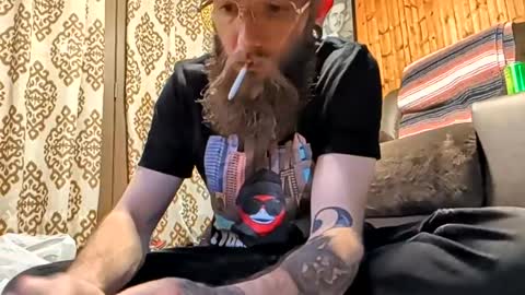 rickymort420 online show from June 13, 9:25 pm