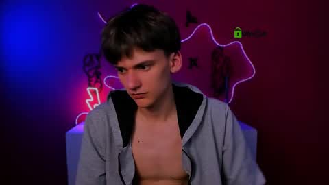 Rico online show from April 18, 6:54 pm