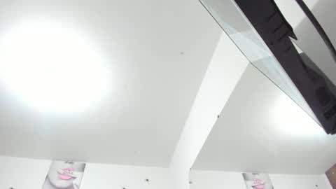 Rihanna hotx online show from November 12, 3:20 am