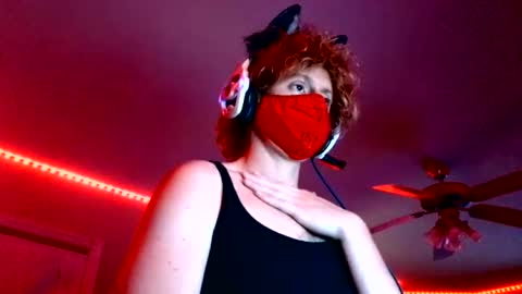 TheRealCatNoir online show from August 1, 9:33 am