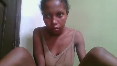 rinah654271 online show from February 12, 8:51 am