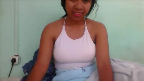 rinah856024 online show from December 21, 5:58 am