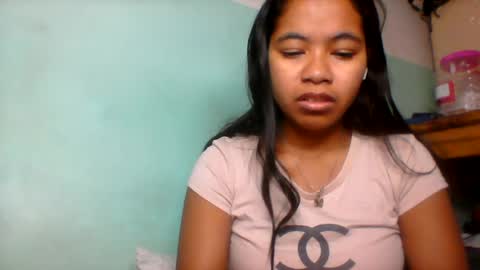 rinah856024 online show from June 13, 5:18 am