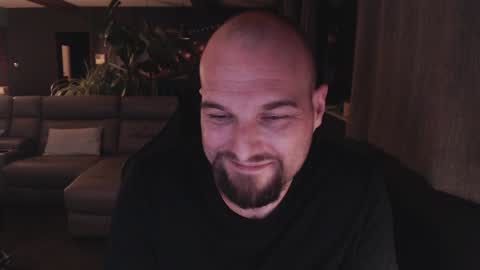 Jack online show from December 7, 7:05 pm