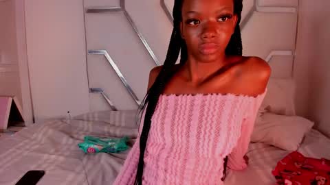 Snapshot of ririblonde chatting on December 30, 3:12 pm Ririblonde online show from December 30, 3:12 pm