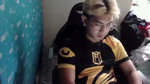 ririhoee online show from March 23, 7:52 pm