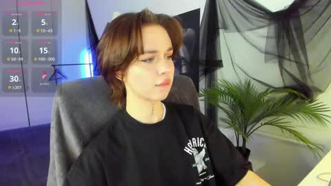 Alice online show from March 24, 10:27 pm