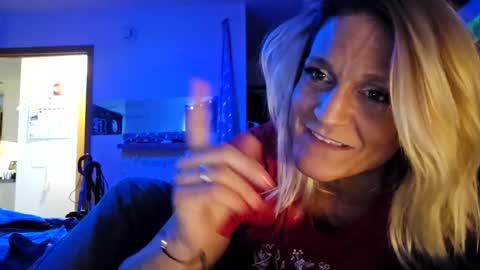 Randiz online show from March 3, 7:17 pm