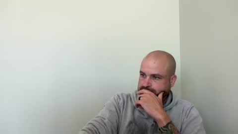 roadking1122 online show from October 17, 7:18 pm