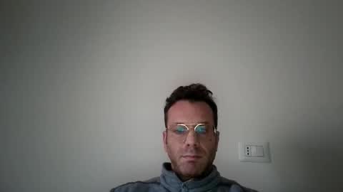 roberpierre_ho online show from February 26, 3:04 pm