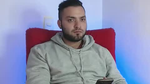 Snapshot of robert_leroy chatting on February 17, 12:49 pm Stiven - online show from February 17, 12:49 pm