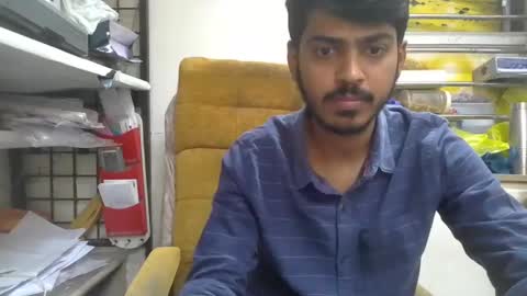 Snapshot of robertsalia220 chatting on December 27, 7:29 am Robertsalia online show from December 27, 7:29 am