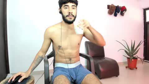 roberx_12 online show from February 17, 2:06 pm