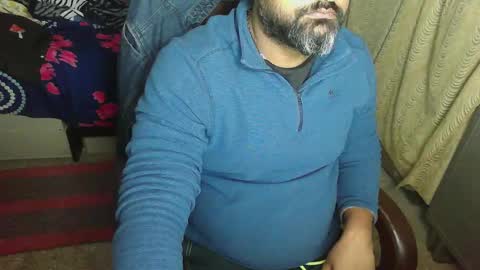 robin online show from November 28, 9:11 pm