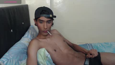 Robintaylor online show from March 1, 5:27 pm