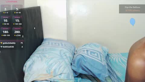 Robintaylor online show from March 11, 8:31 pm