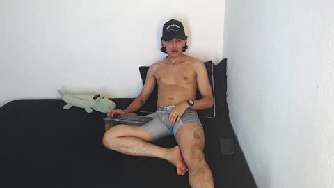 Robisson Zack online show from February 28, 5:44 am