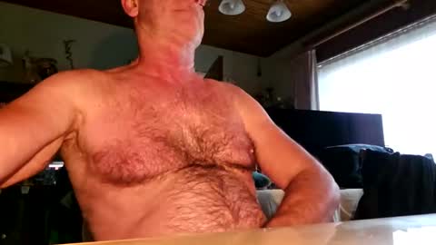 robke1966 online show from December 11, 10:47 am