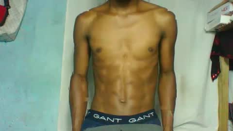 rocardo1510 online show from March 4, 4:17 am