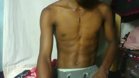 rocardo1510 online show from March 10, 3:30 pm