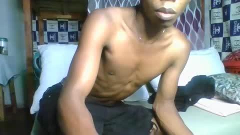 rocardo1510 online show from November 12, 7:49 pm