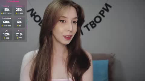 rocketsgirl online show from June 20, 5:35 am