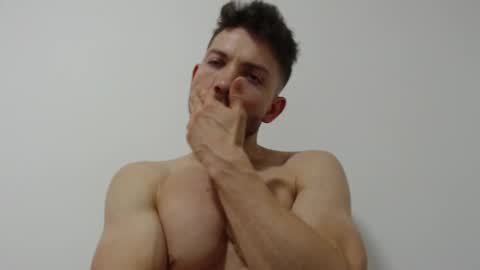 rocky muscle online show from March 21, 6:01 pm