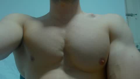 rocky muscle online show from May 26, 2:17 am