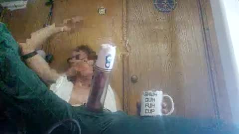 Snapshot of rod77knee chatting on September 30, 7:13 pm rod77knee online show from September 30, 7:13 pm